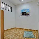 Oyo Life 91989 K24 Residence Syariah