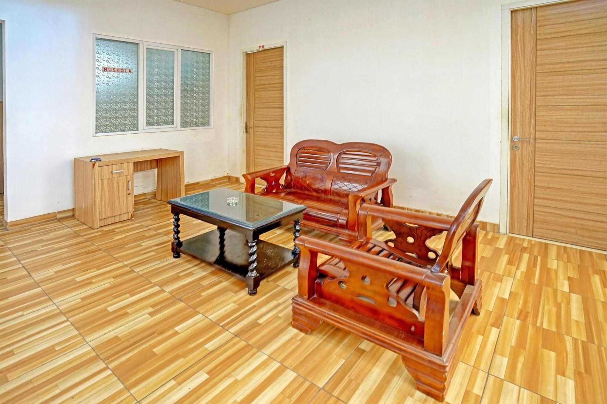 Oyo Life 91989 K24 Syariah Hotel Palembang